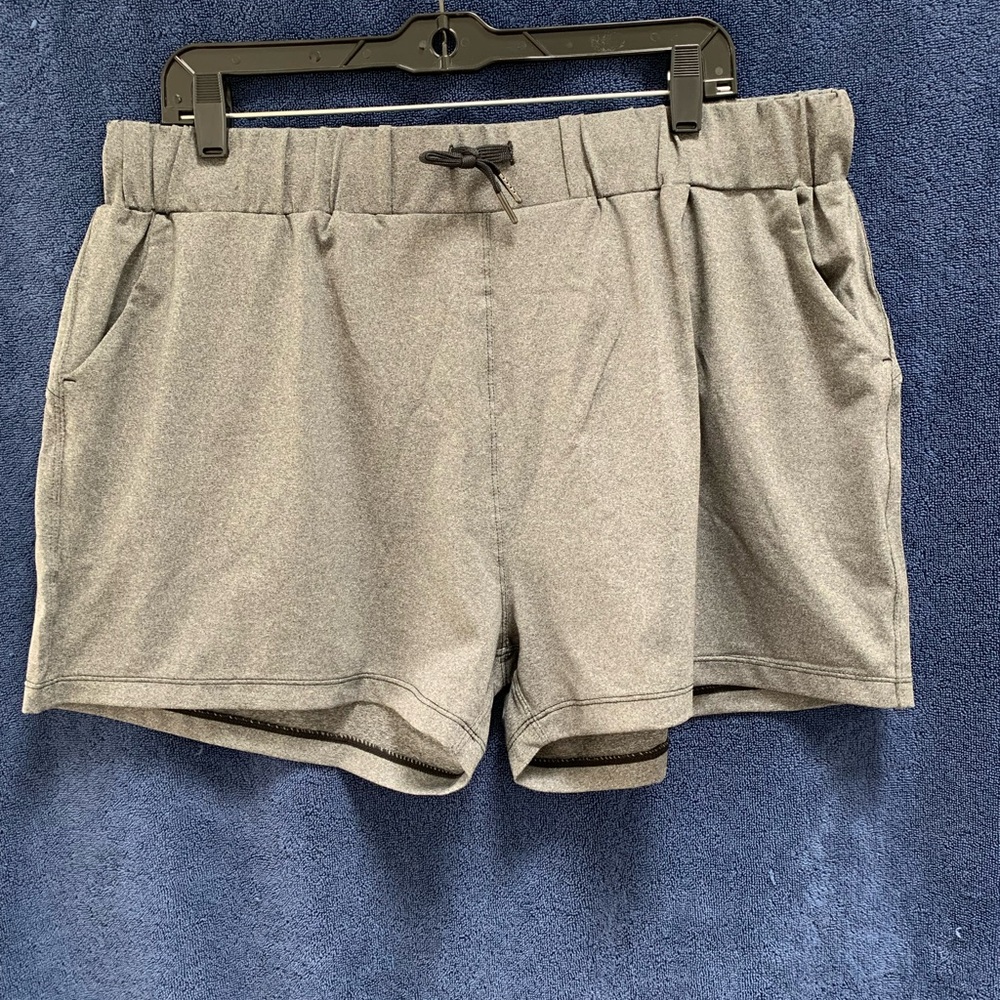 NWT Gray Women's Casual Shorts XXL